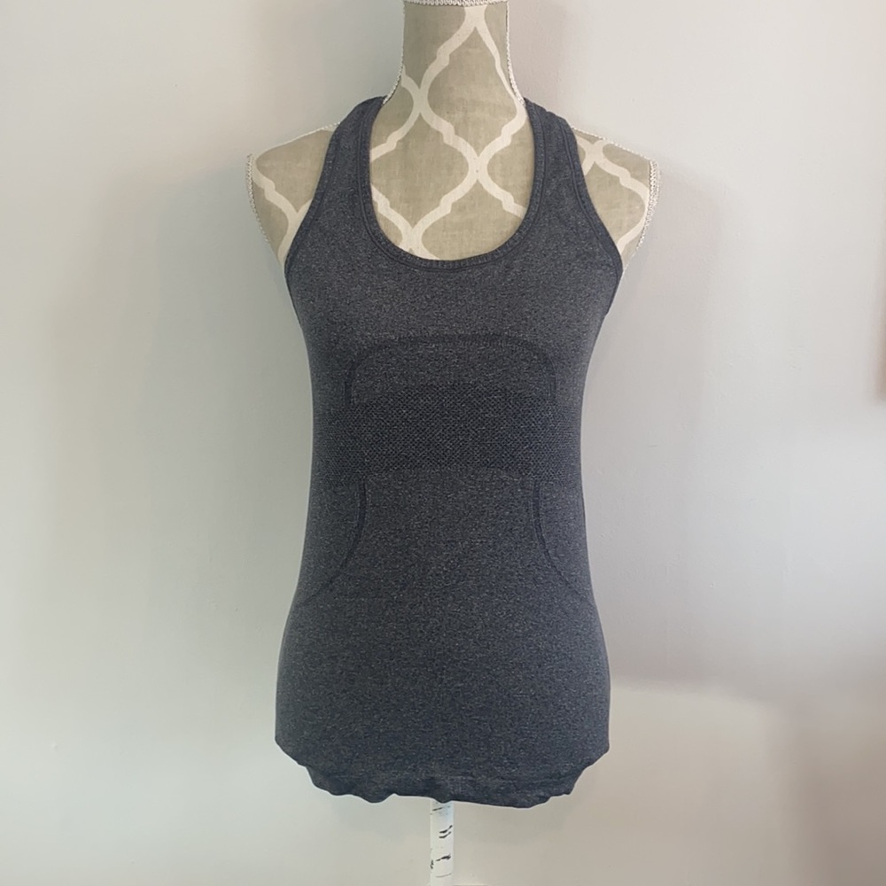 Lululemon Run: Swiftly Racerback size 8 - Picture 5 of 8